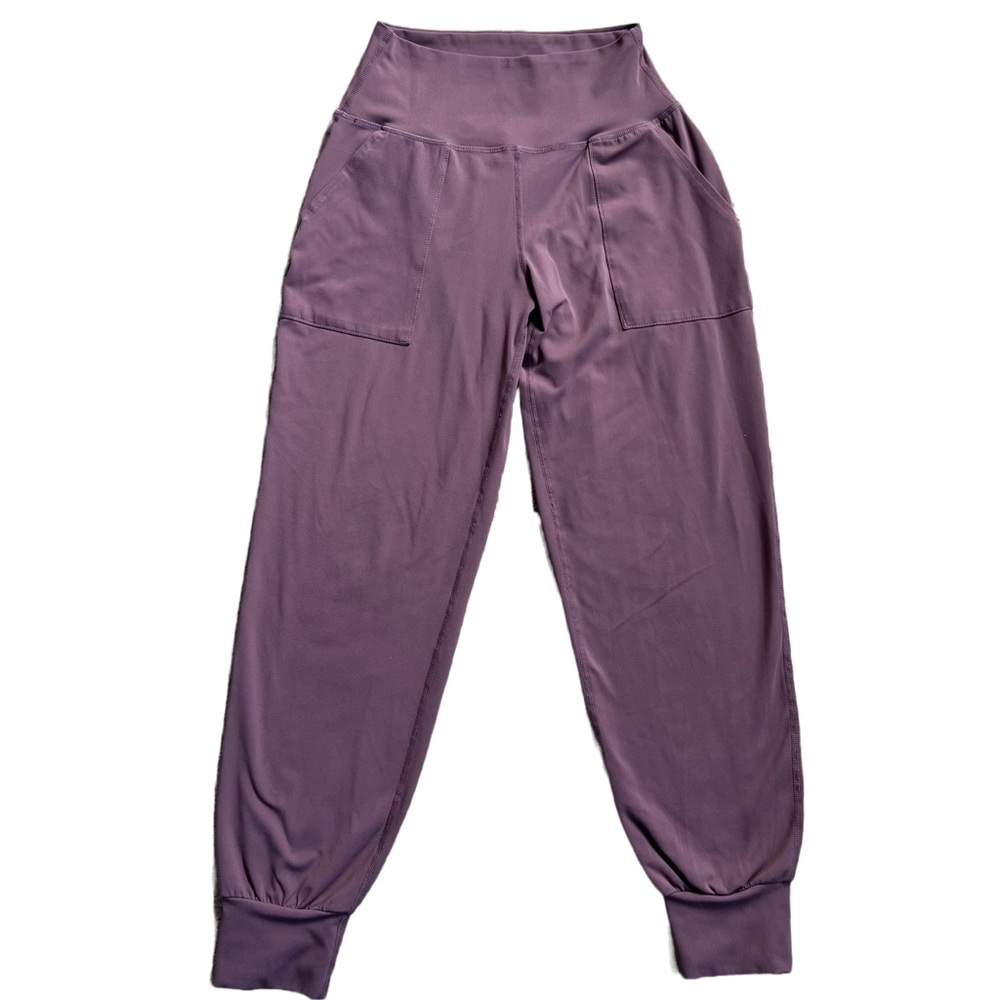 MAUVE/ PURPLE HIGH WAISTED BUTTERY SOFT LEGGINGS/JOGGERS WITH POCKETS SIZE SMALL
